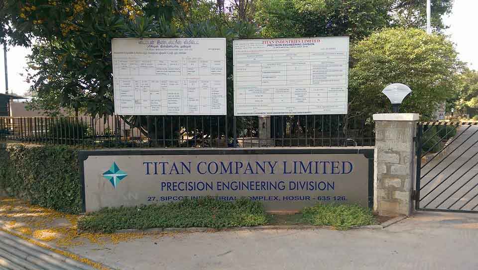 Watch the watch-makers! A visit to the PE division of Titan.